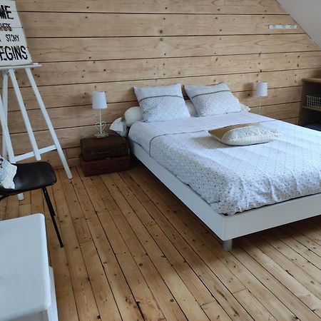 Chambres D'Hotes De Charme Sur Le Mans Exterior photo